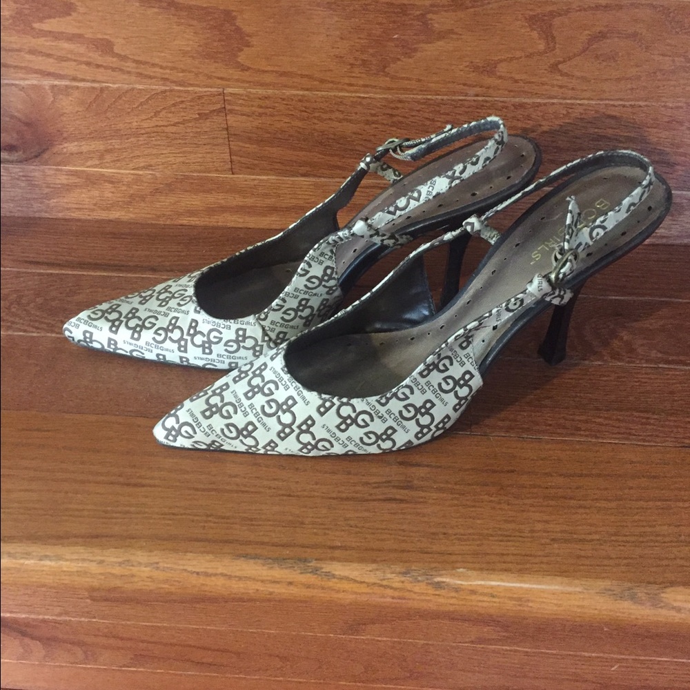 BCBGirls Pumps